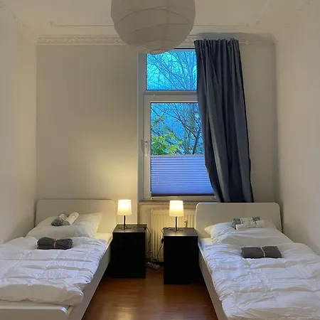 Brandneue Monteurswohnungen Fuer 5-6 Personen In Magdeburg, Teilweise Mit Parkplatz * Magdeburg